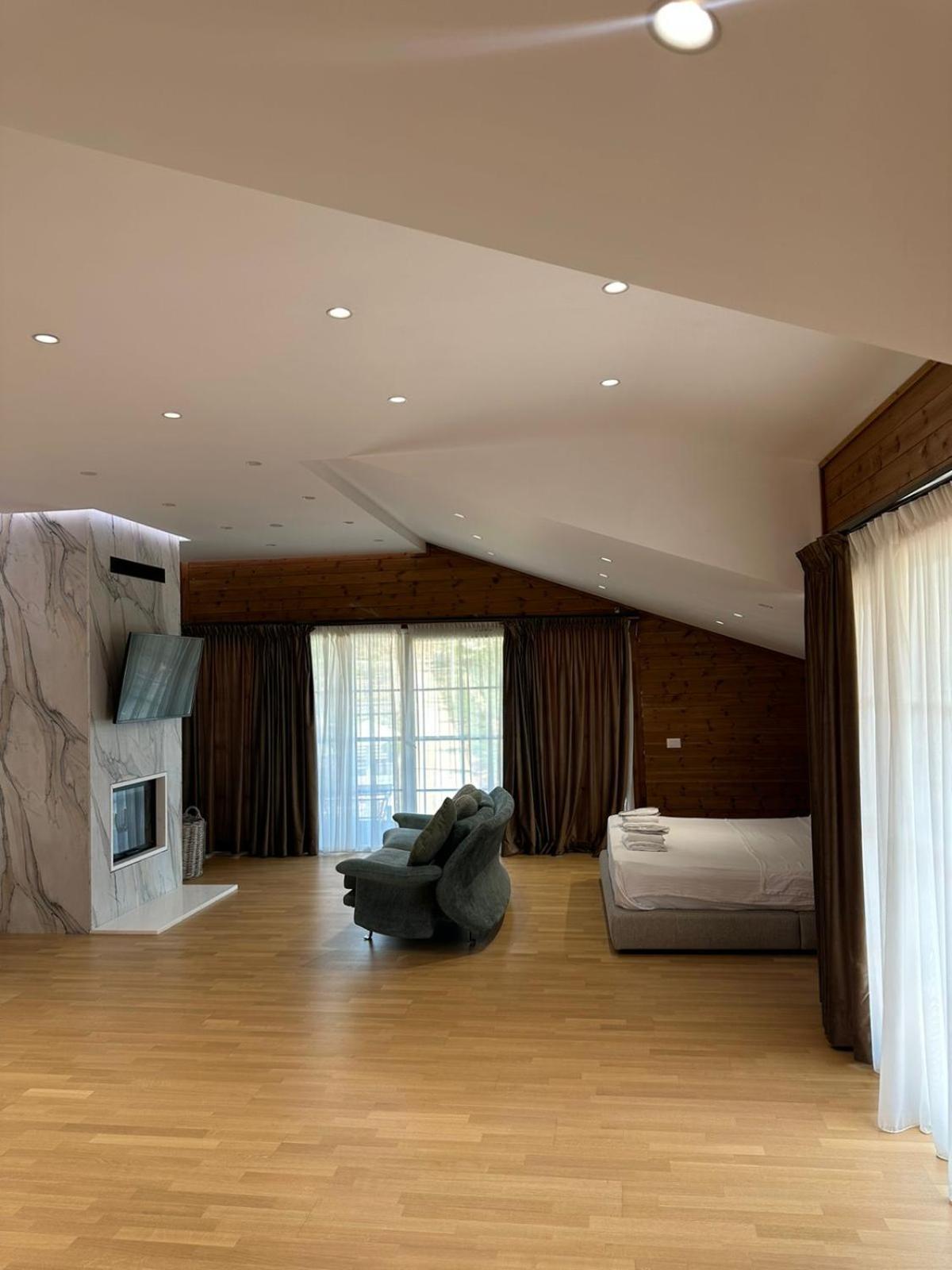 Bianca Hotel & Villa Priska e Madhe Dış mekan fotoğraf